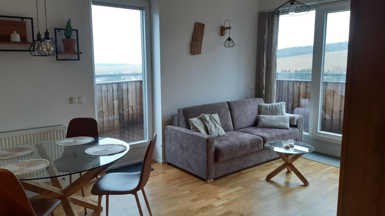 Mezonetovy Apartman Se Dvema Balkony A Vyhledem Loučná pod Klínovcem المظهر الخارجي الصورة