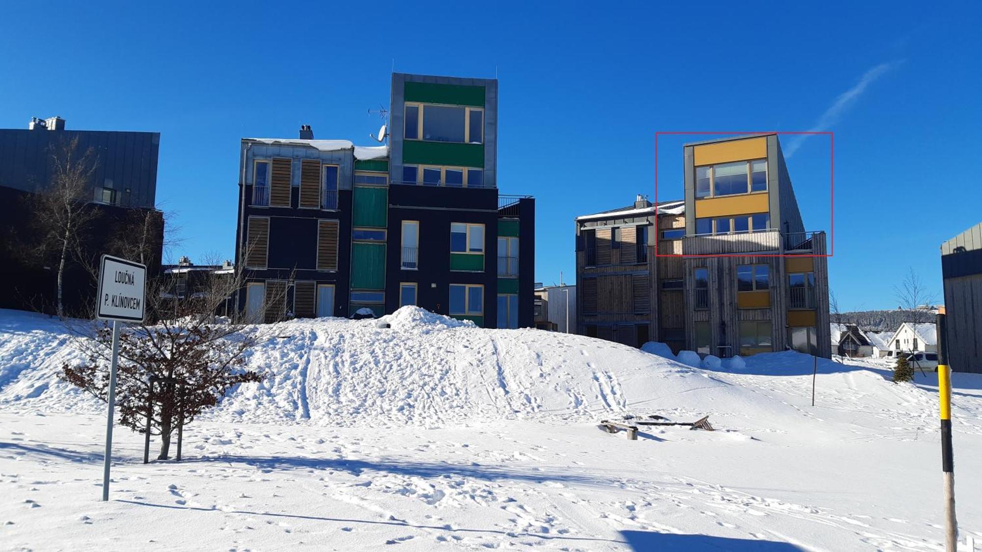 Mezonetovy Apartman Se Dvema Balkony A Vyhledem Loučná pod Klínovcem المظهر الخارجي الصورة